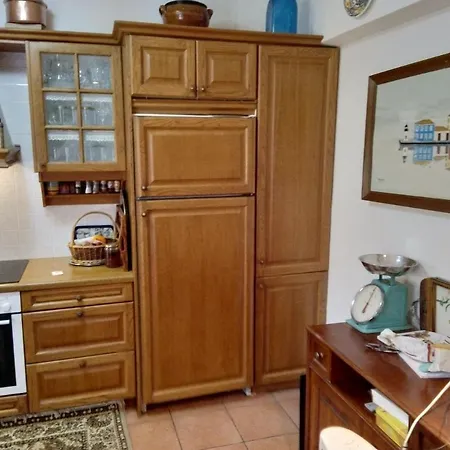 Nikoli Luxury Full House With Garden Casa vacanze